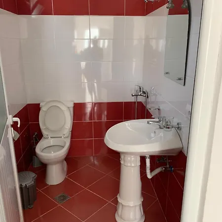 Ergys Apartman