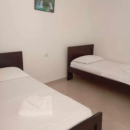 Ergys Apartment